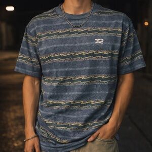 Billabong vintage style shirt